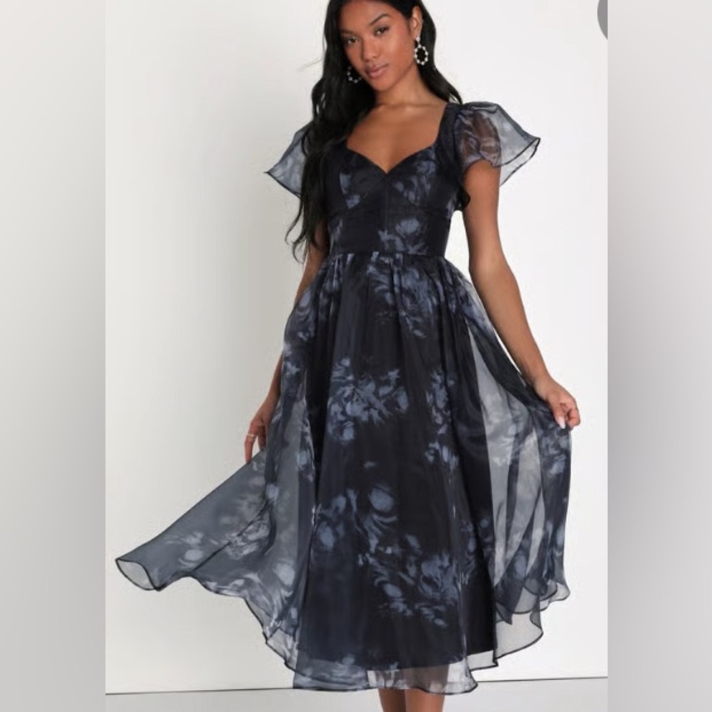 NWT Lulu's Mesmerizing Mood Ruffled Floral Midi Dress